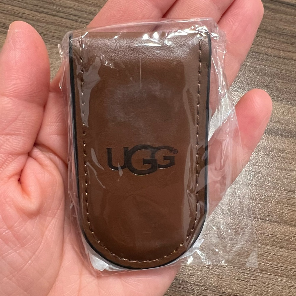 Ugg Leather Money Clip with Magnetic Closure